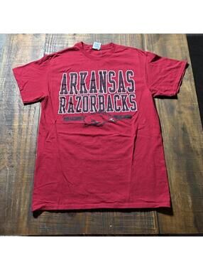 Arkansas Razorbacks T Shirt Red NCAA College Sports Graphic Medium
